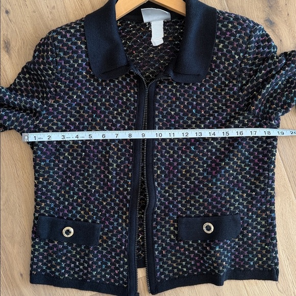 🧶 Vintage Mita Multicolor Knit Cardigan with Black Trim
Fits Like a Medium - Picture 5 of 6